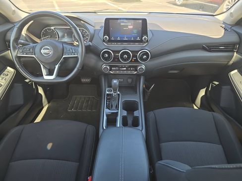 Used 2023 Nissan Sentra SV w/ All-Weather Package FWD image 9