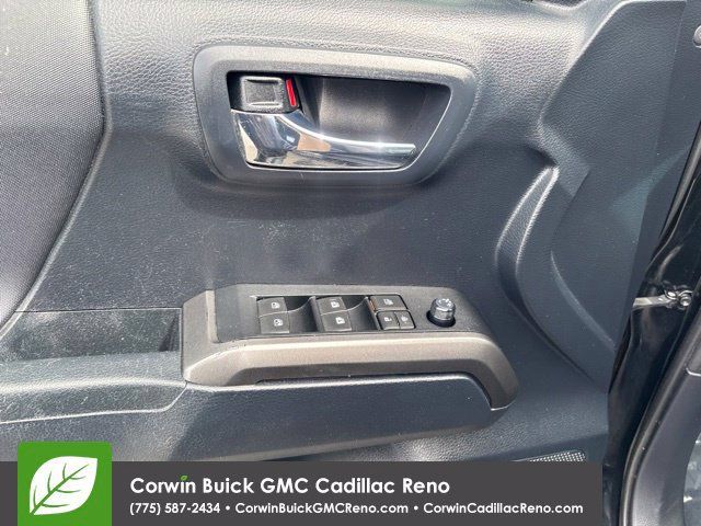 Used 2019 Toyota Tacoma TRD Pro AWD/4WD image 11
