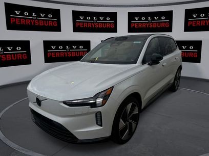 New 2025 Volvo EX90 Plus