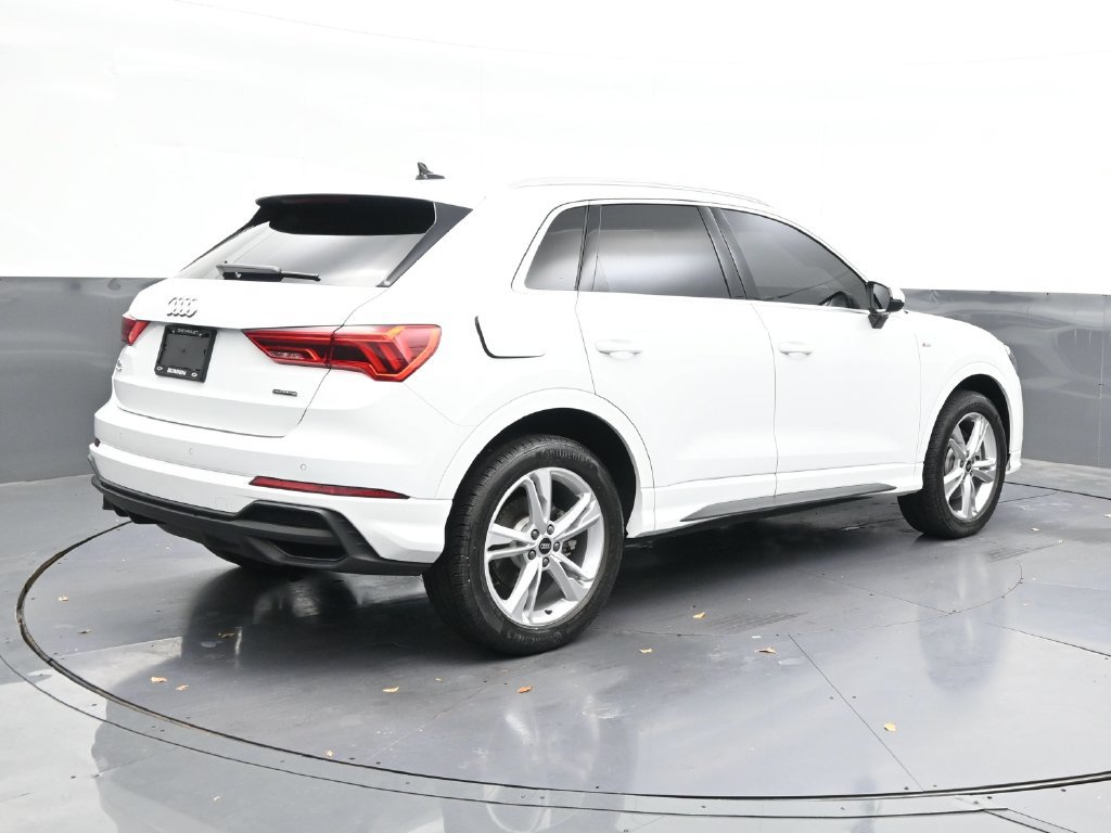 Used 2023 Audi Q3 2.0T Premium AWD/4WD image 5
