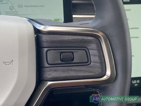 Used 2024 Rivian R1S Adventure AWD/4WD image 25