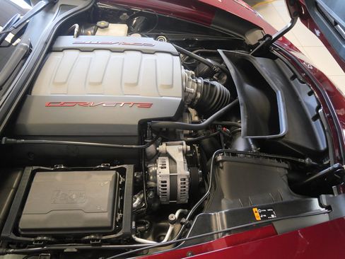 Used 2019 Chevrolet Corvette Stingray Coupe w/ 2LT Preferred Equipment Group image 17