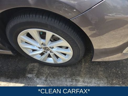 Used 2021 Toyota Camry LE FWD image 3