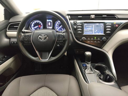 Used 2019 Toyota Camry LE image 22