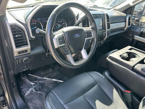 Used 2020 Ford F250 Lariat AWD/4WD image 9