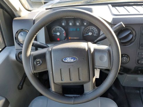 Used 2012 Ford F350 XL image 23