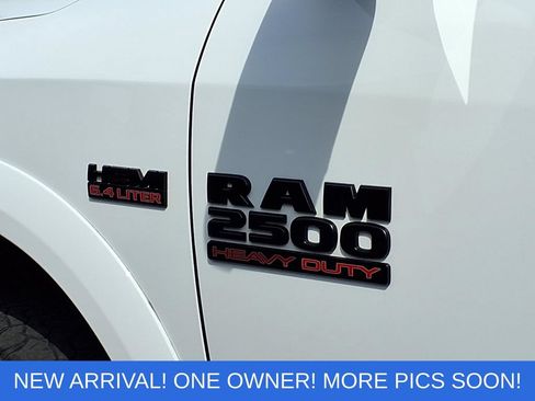 Used 2017 RAM 2500 Laramie w/ Sport Appearance Group AWD/4WD image 11