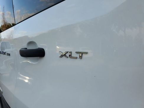 Used 2023 Ford Transit 350 XLT image 8