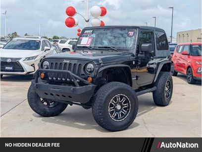 Used 2011 Jeep Wrangler Rubicon w/ PWR Convenience Group