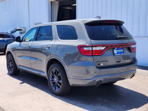 Used 2021 Dodge Durango GT w/ Blacktop Package AWD/4WD image 3