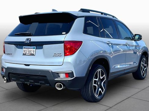 Used 2023 Honda Passport Elite image 12