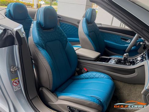Used 2022 Bentley Continental GT AWD/4WD image 33