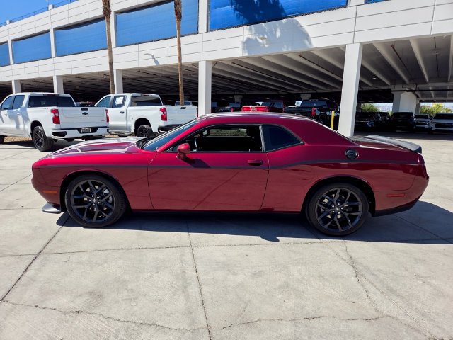 Used 2021 Dodge Challenger GT w/ Blacktop Package RWD image 4