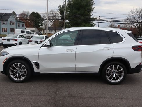 Used 2026 BMW X5 xDrive40i image 8