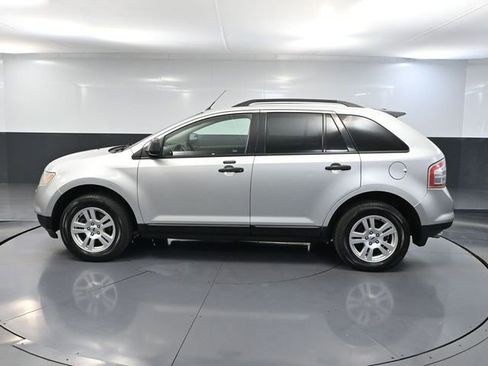 Used 2010 Ford Edge SE FWD image 9