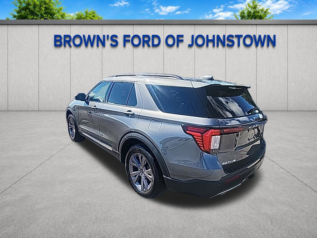 Used 2025 Ford Explorer Active w/ Active Comfort Package AWD/4WD image 6