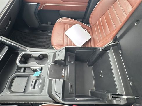 Used 2024 GMC Sierra 2500 Denali Ultimate image 34