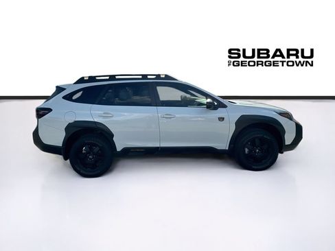 Used 2025 Subaru Outback Wilderness w/ Wilderness Package AWD/4WD image 8