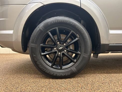 Used 2020 Dodge Journey SE w/ Blacktop Package image 28
