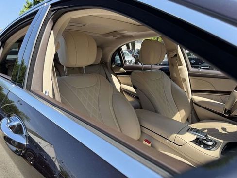 Used 2020 Mercedes-Benz S 560 4MATIC Sedan image 13