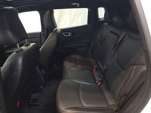 Used 2024 Jeep Compass Trailhawk w/ Trailhawk Elite Group image 5