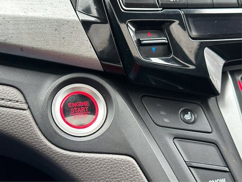 Used 2018 Honda Odyssey EX-L image 43