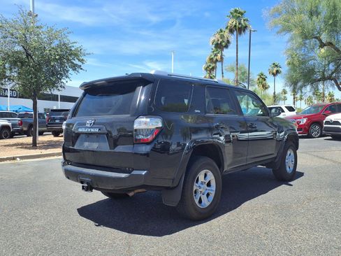 Used 2018 Toyota 4Runner SR5 Premium AWD/4WD image 5