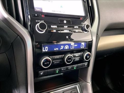 Used 2020 Subaru Ascent Limited w/ Technology Package AWD/4WD image 13