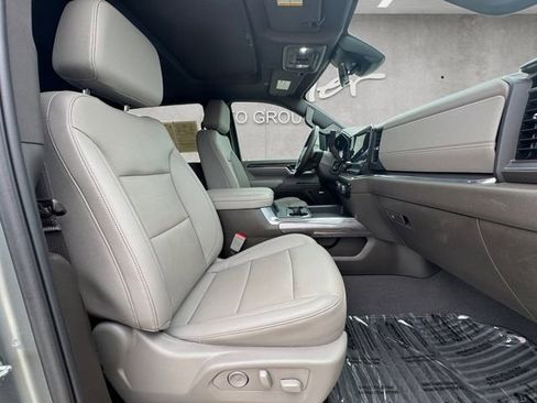 Used 2024 Chevrolet Silverado 2500 LTZ w/ LTZ Plus Package image 24