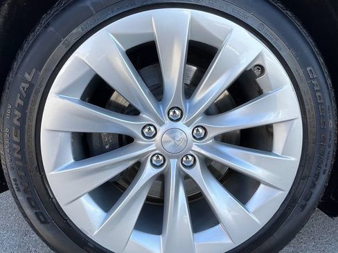 Used 2017 Tesla Model X 100D AWD/4WD image 13