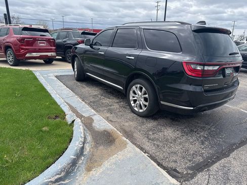 Used 2017 Dodge Durango Citadel w/ Premium Entertainment Group AWD/4WD image 9