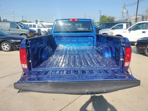 Used 2017 RAM 1500 Tradesman w/ Power & Remote Entry Group image 9