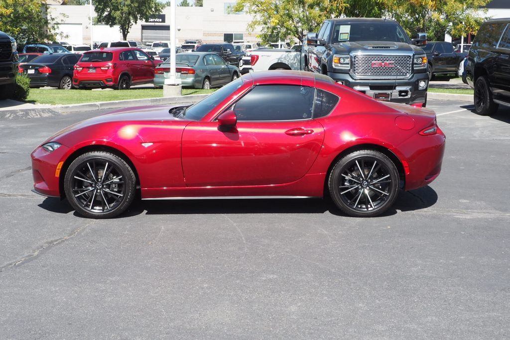 Used 2024 MAZDA MX-5 Miata RF Grand Touring w/ Weather Package RWD image 8