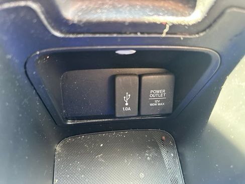 Used 2017 Honda CR-V LX image 26