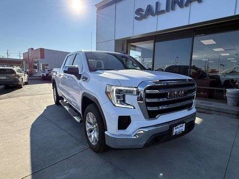 Used 2021 GMC Sierra 1500 SLE w/ X31 Off-Road Package image 1