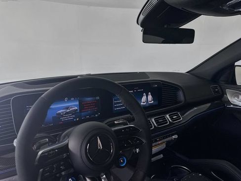 New 2026 Mercedes-Benz GLE 53 AMG 4MATIC Coupe image 9