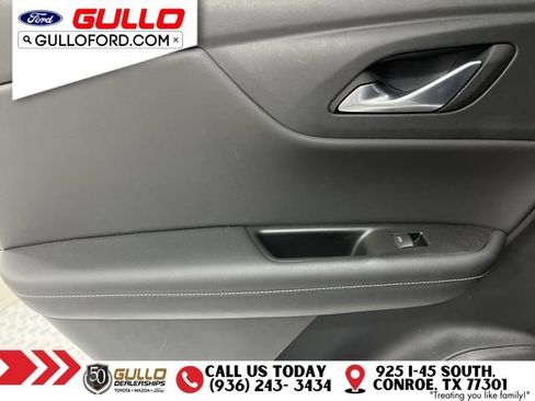 Used 2024 Chevrolet Blazer LT w/ Driver Confidence Package FWD image 17
