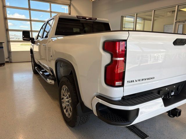 New 2026 Chevrolet Silverado 3500 LT w/ Z71 Chrome Sport Edition AWD/4WD image 14