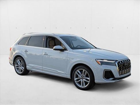 New 2025 Audi Q7 3.0T Premium Plus image 5