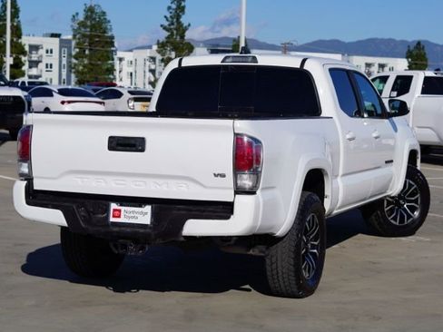 Used 2023 Toyota Tacoma TRD Sport image 6