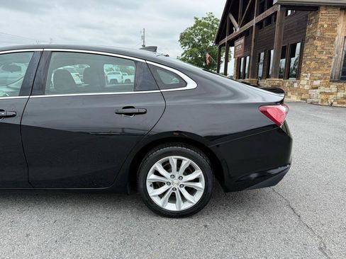 Used 2020 Chevrolet Malibu LT FWD image 34