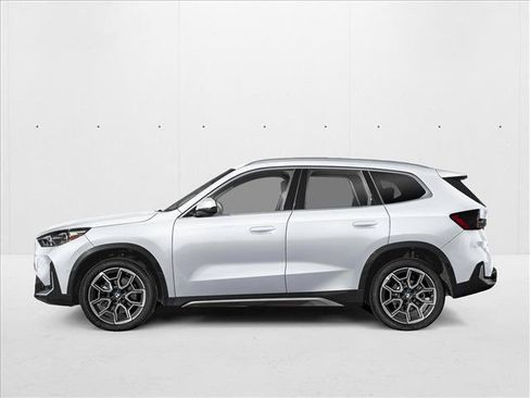 New 2026 BMW X1 xDrive28i w/ Technology Package AWD/4WD image 3
