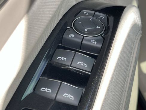 Used 2022 Cadillac Escalade ESV Sport Platinum RWD image 24