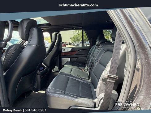 Used 2022 Lincoln Navigator Reserve AWD/4WD image 13