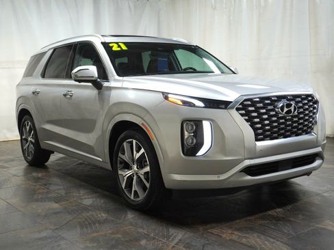 Used 2021 Hyundai Palisade Limited image 1