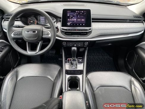 Certified 2022 Jeep Compass Latitude image 9