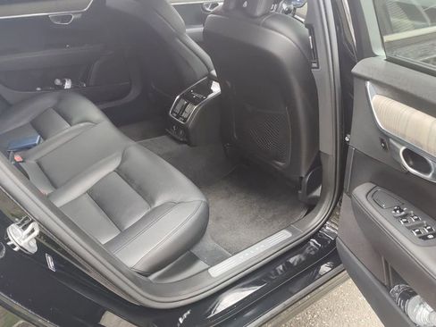 Used 2023 Volvo S90 B6 Plus AWD/4WD image 14