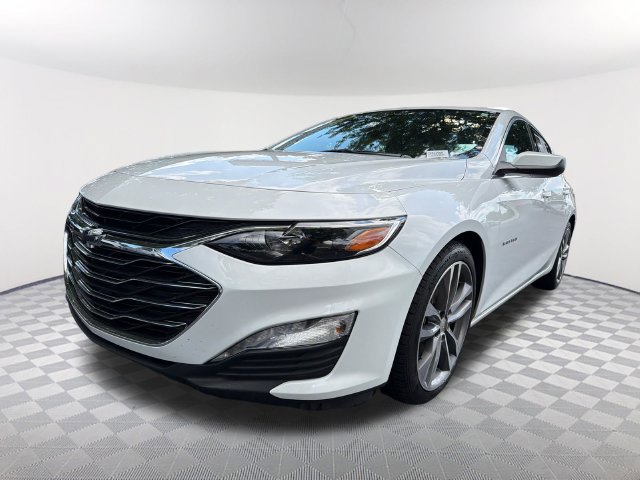 Used 2022 Chevrolet Malibu LT FWD image 1