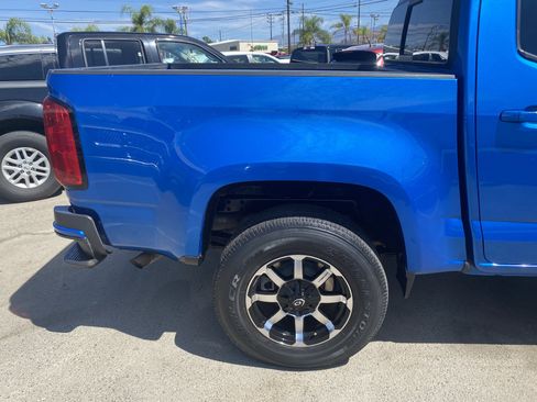 Used 2021 Chevrolet Colorado LT w/ LT Convenience Package RWD image 8