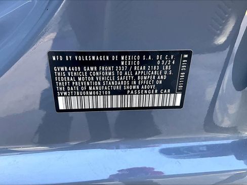 Used 2024 Volkswagen Jetta GLI Autobahn image 34